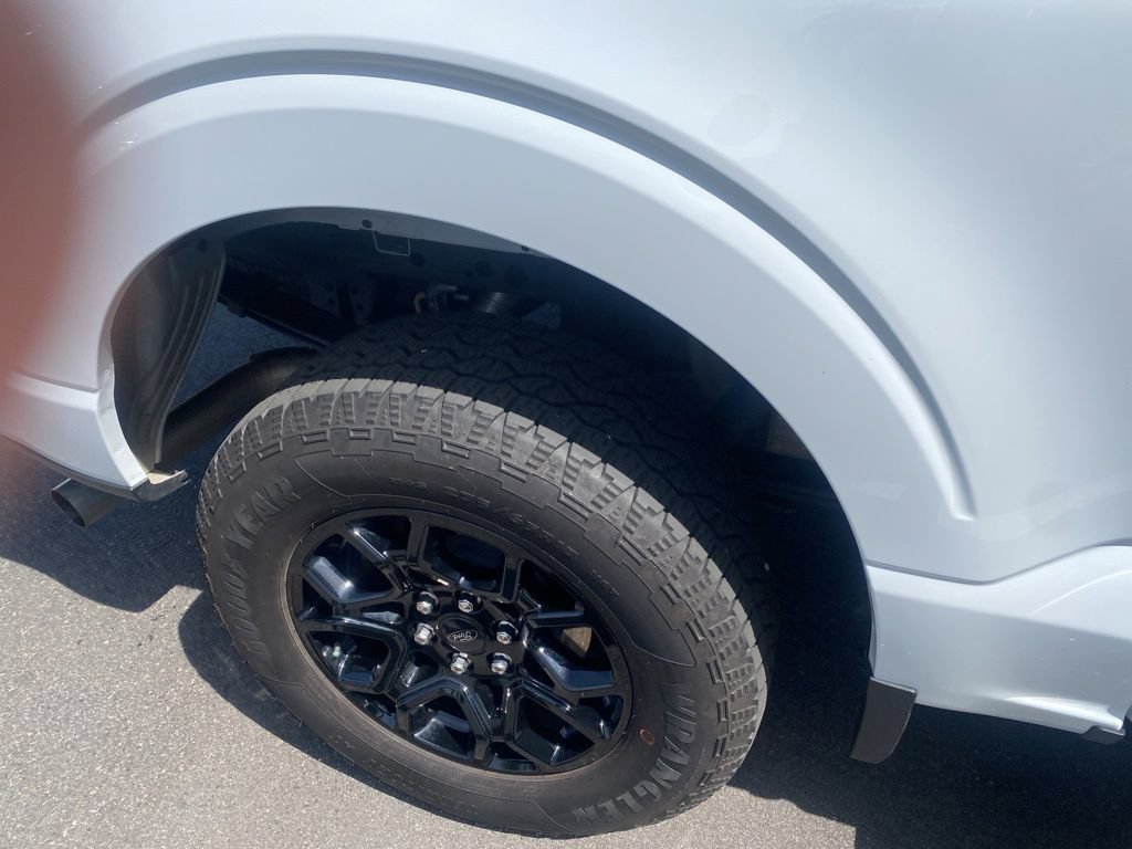 Certified 2025 Ford F150 XLT w/ Equipment Group 301A Standard AWD/4WD image 5