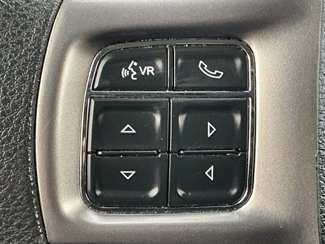 Used 2022 RAM 1500 Classic SLT w/ Electronics Group AWD/4WD image 33