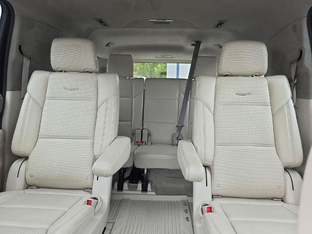 Used 2022 Cadillac Escalade ESV Premium Luxury Platinum AWD/4WD image 40