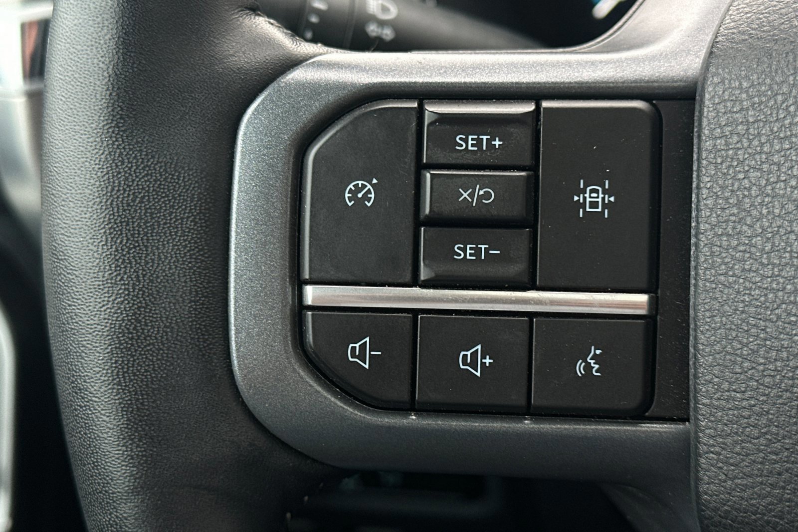 Certified 2023 Ford F150 Lariat w/ Max Trailer Tow Package image 27