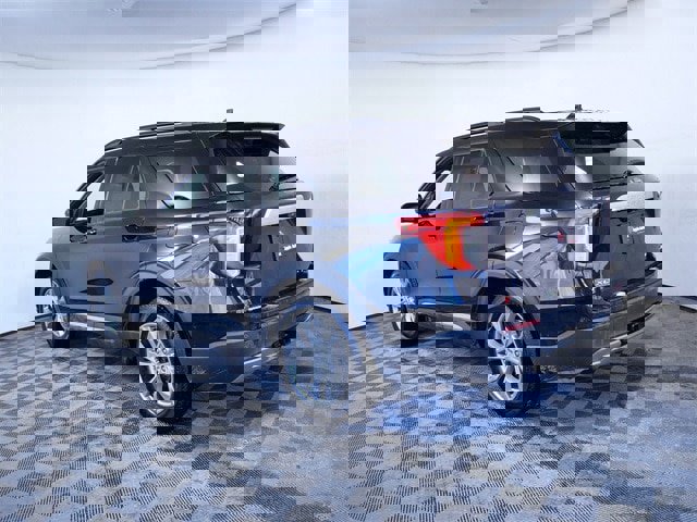 Certified 2023 Ford Explorer XLT w/ Equipment Group 202A image 2