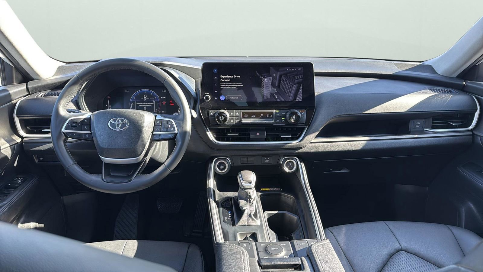 Used 2024 Toyota Grand Highlander XLE image 22