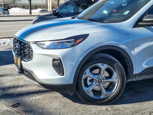 Certified 2025 Ford Escape ST-Line w/ Tech Pack #1 image 2
