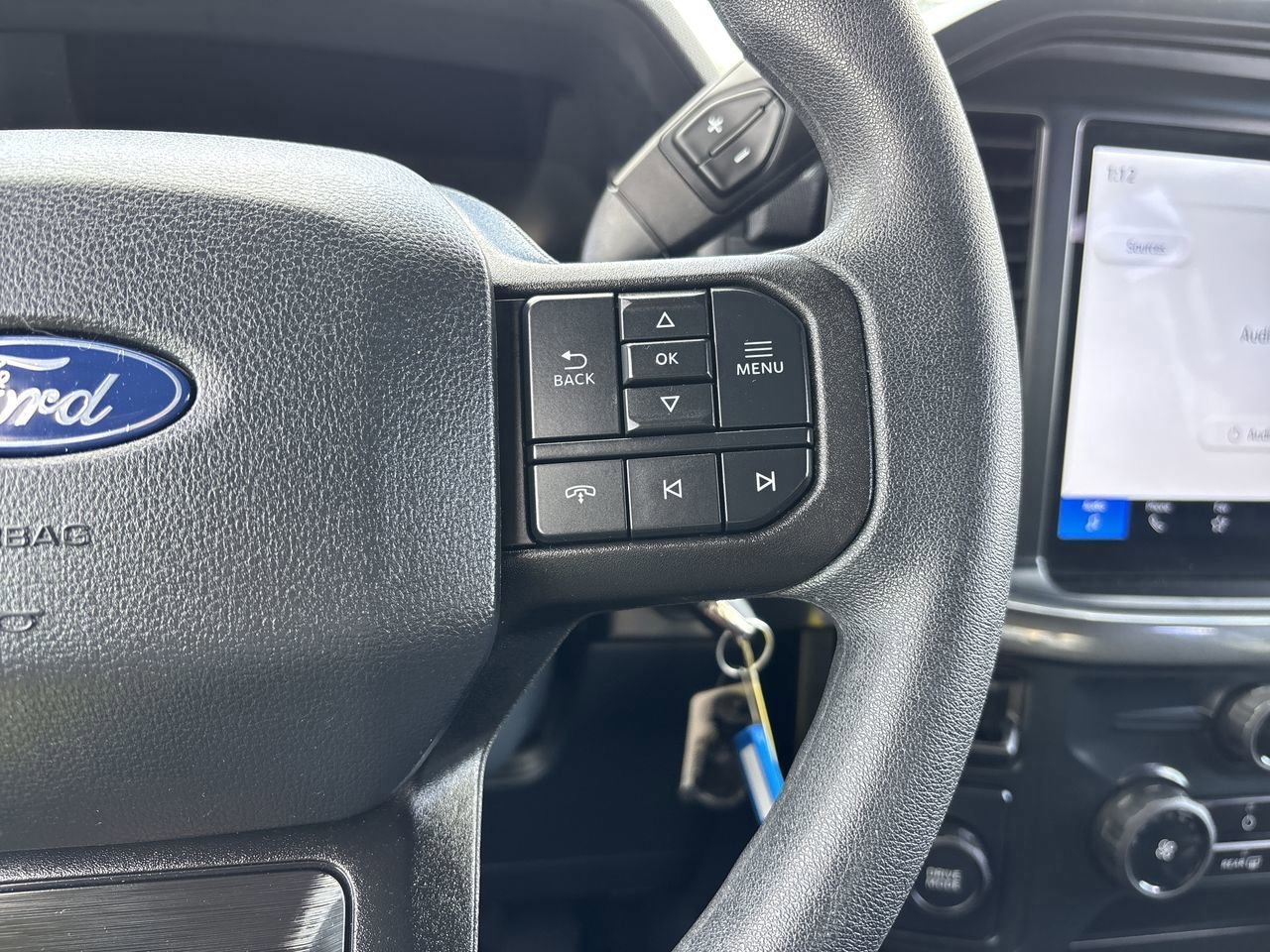 Certified 2025 Ford F150 STX w/ Equipment Group 200A image 32