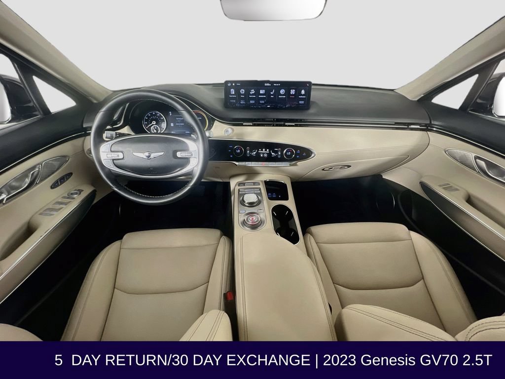Used 2023 Genesis GV70 2.5T w/ Select Package AWD/4WD image 41