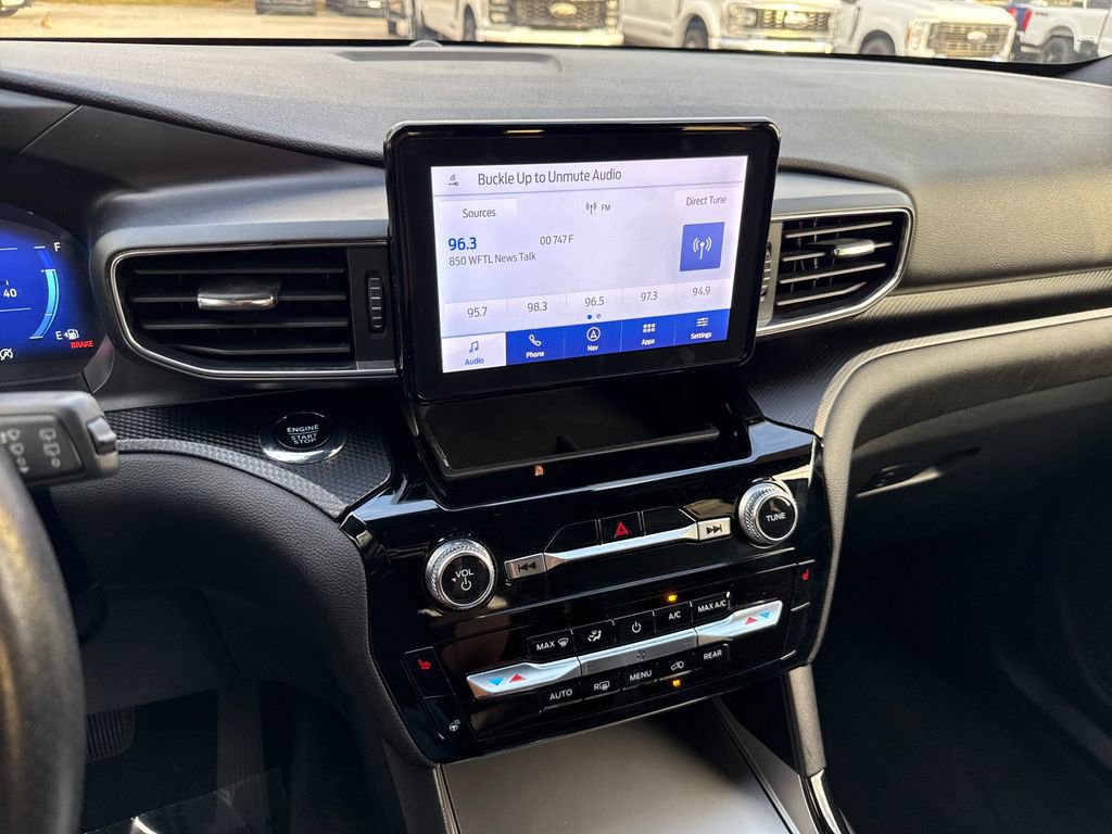 Certified 2022 Ford Explorer ST w/ ST Street Pack image 18