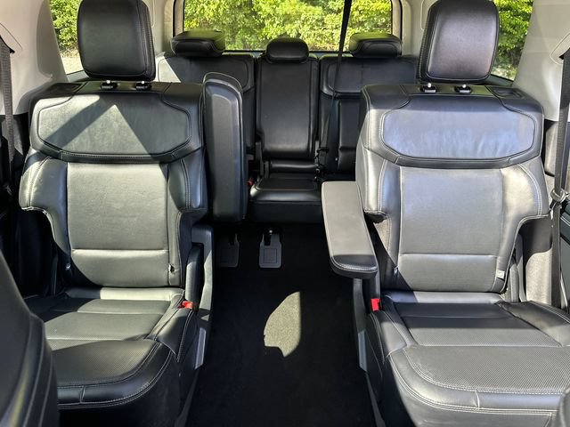 Certified 2025 Ford Expedition Platinum AWD/4WD image 40