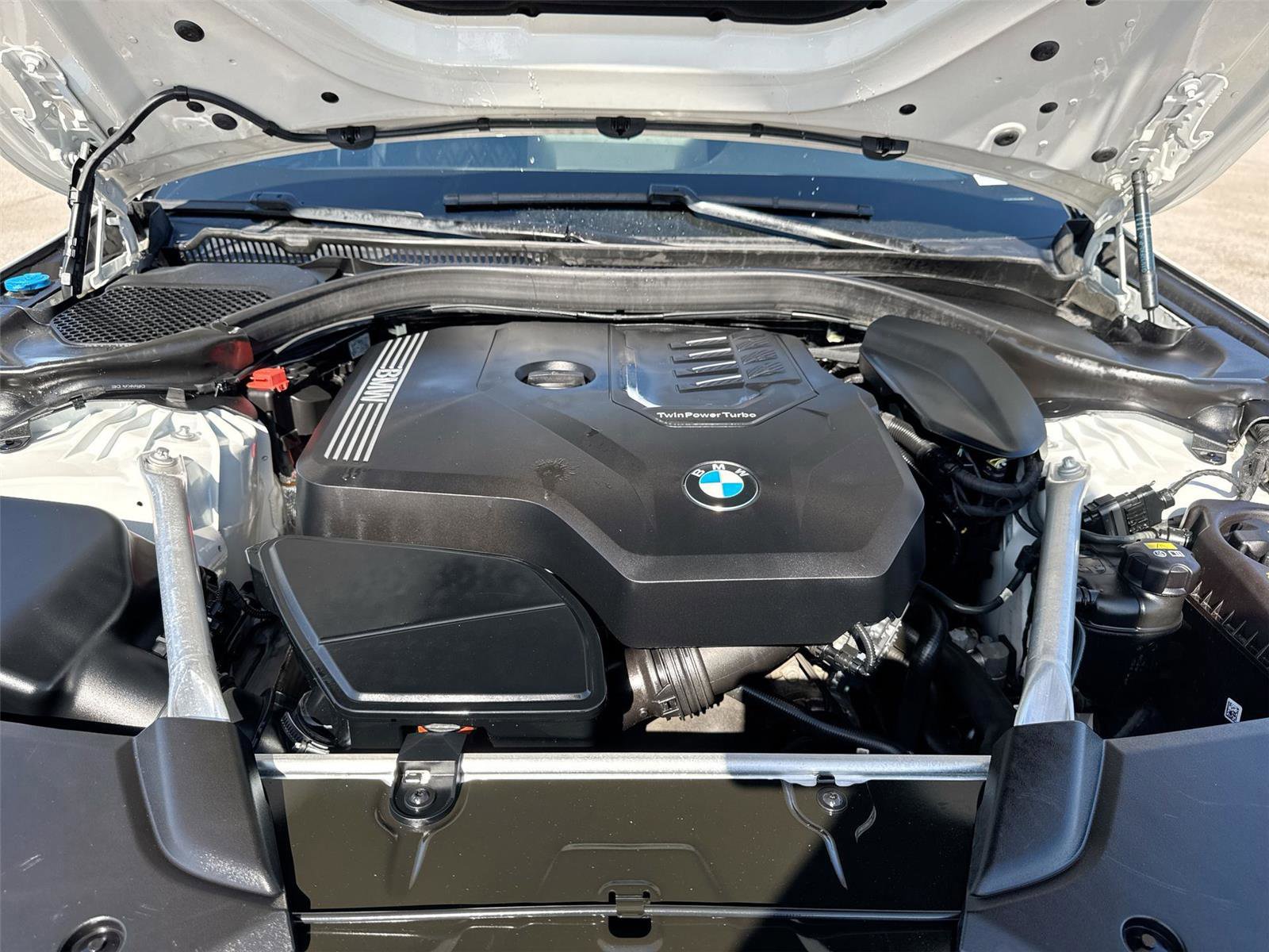 Used 2021 BMW 530i w/ M Sport Package image 17