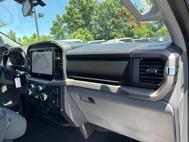 Certified 2025 Ford F150 XLT w/ Equipment Group 301A Standard AWD/4WD image 18