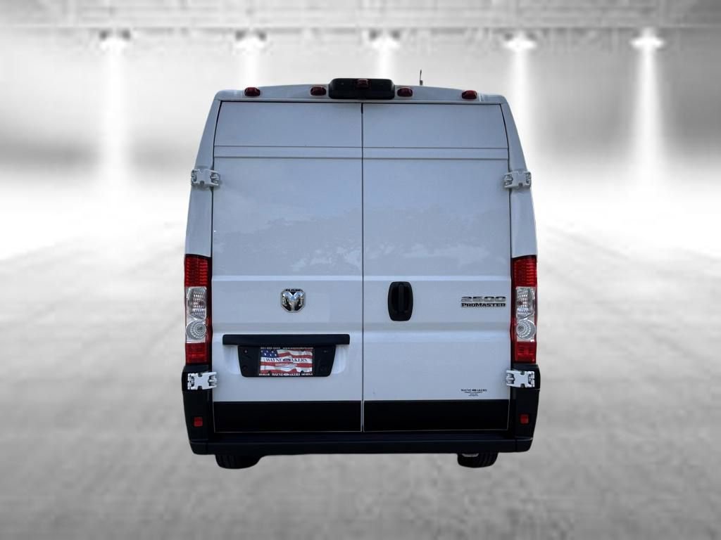 Used 2025 RAM ProMaster 2500 w/ Convenience Group FWD image 5
