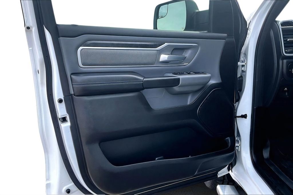 Used 2022 RAM 1500 Big Horn AWD/4WD image 18