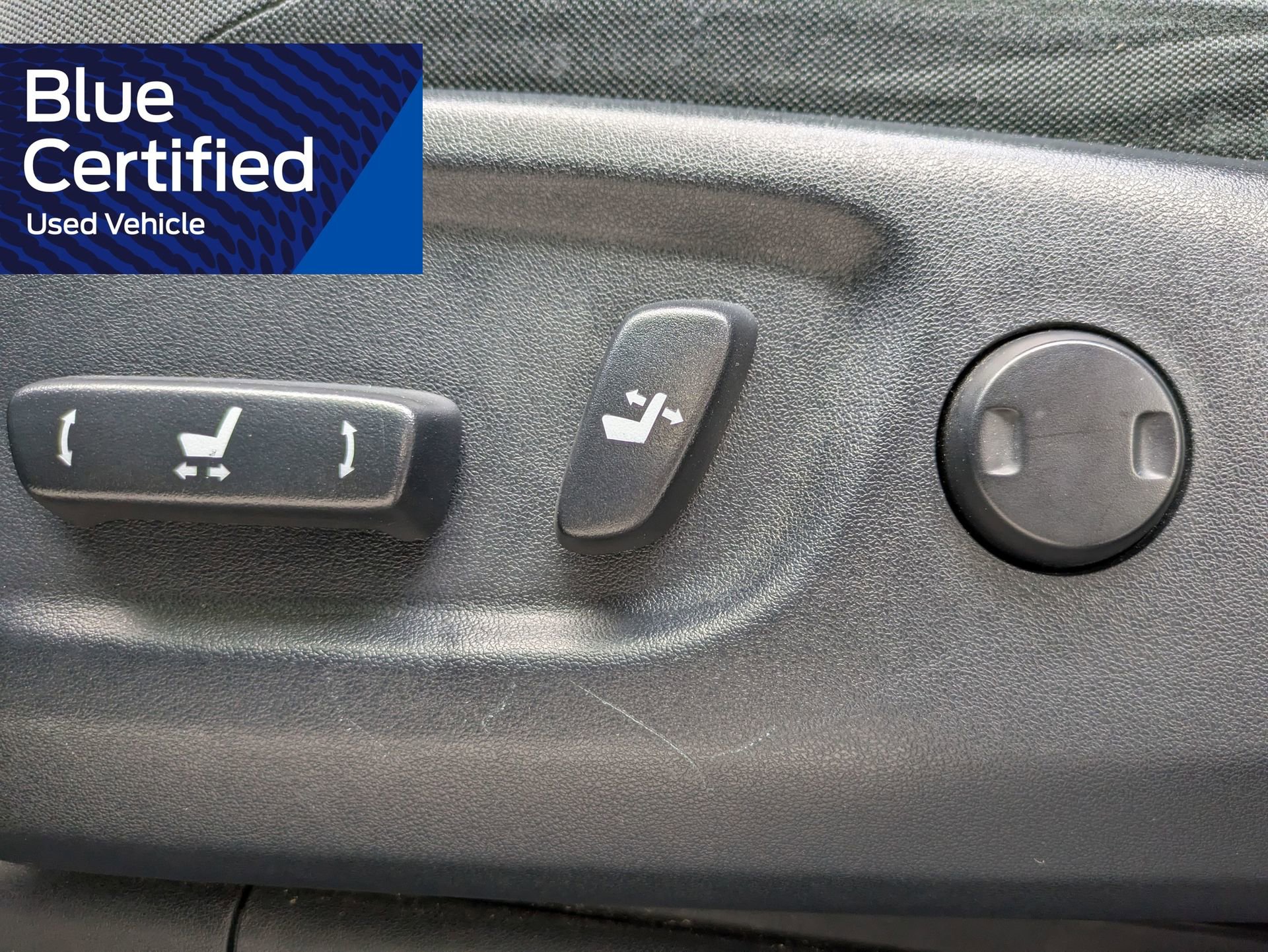 Used 2020 Toyota 4Runner SR5 AWD/4WD image 22