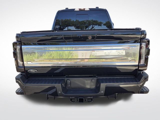 Certified 2026 Ford F350 Platinum w/ Platinum Plus Package AWD/4WD image 4
