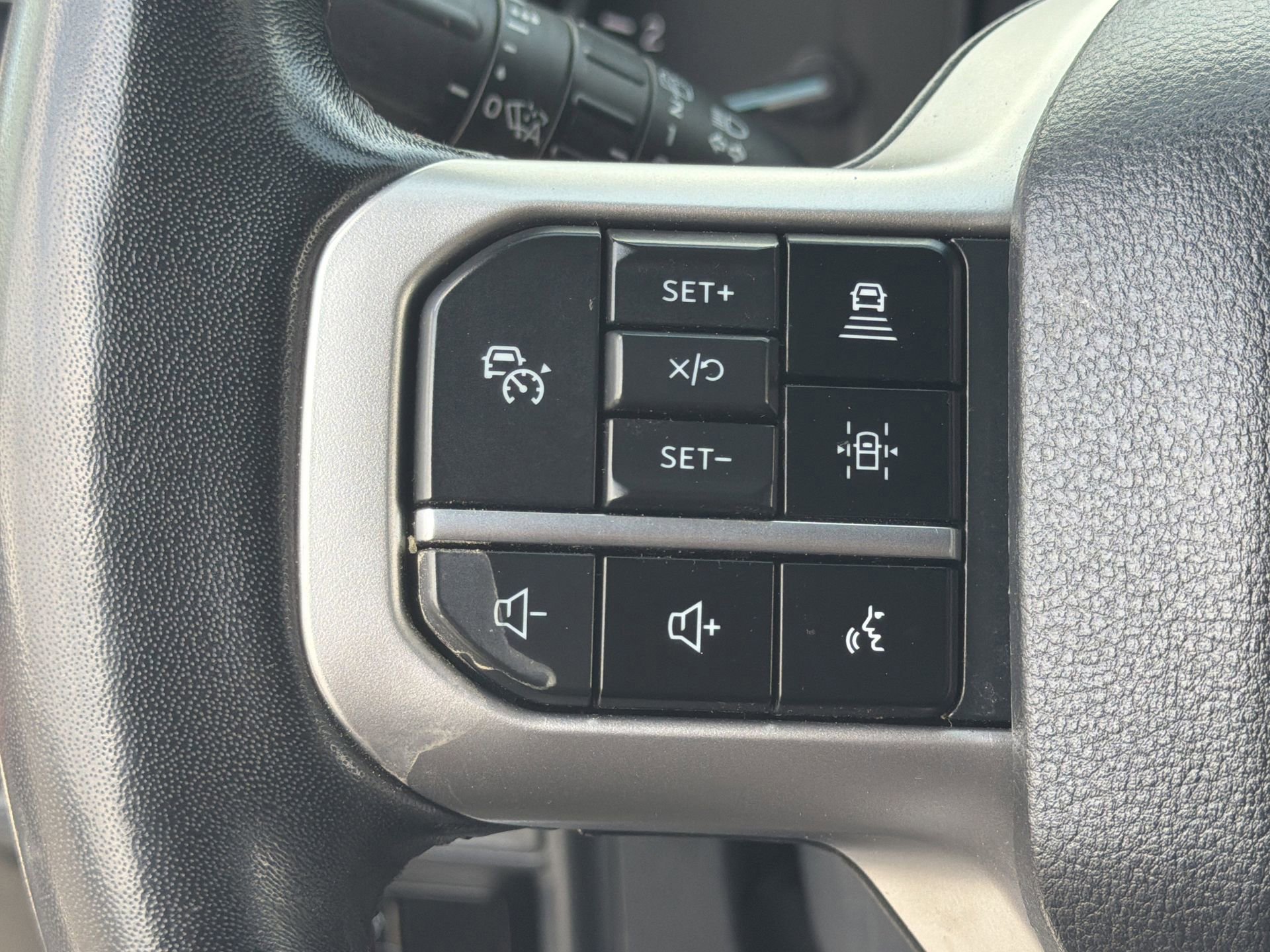 Certified 2024 Ford Expedition Limited AWD/4WD image 26