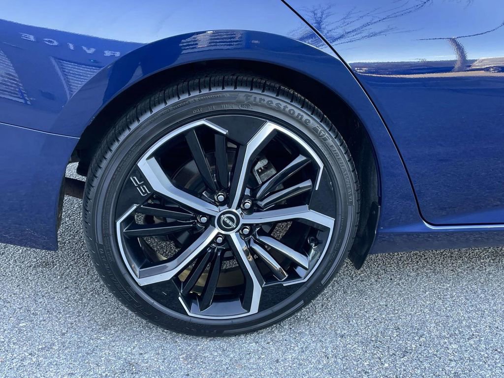 Used 2024 Nissan Altima 2.5 SR image 7