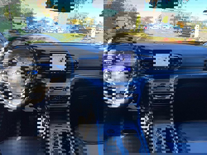 Certified 2022 Ford Explorer XLT w/ Equipment Group 202A image 21