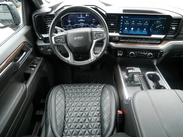 Used 2023 Chevrolet Silverado 1500 LT Trail Boss w/ Protection Package AWD/4WD image 13
