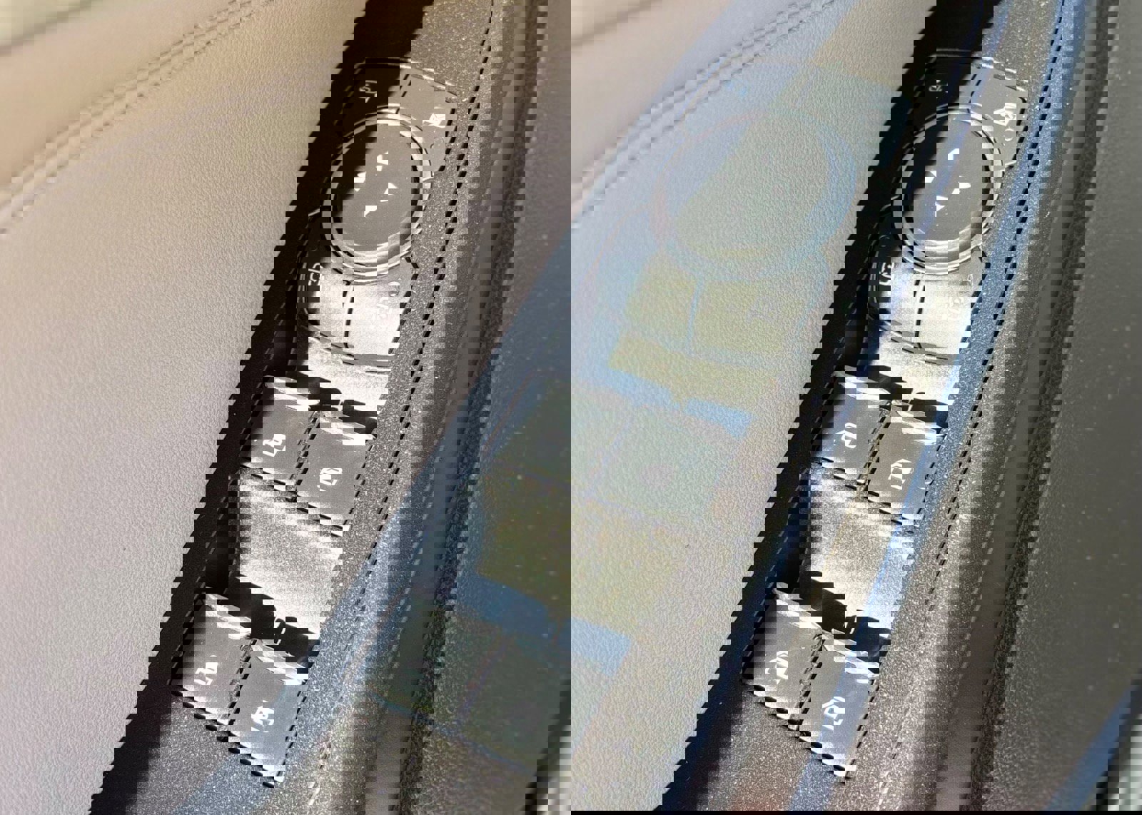 Certified 2020 Ford Explorer Limited image 37