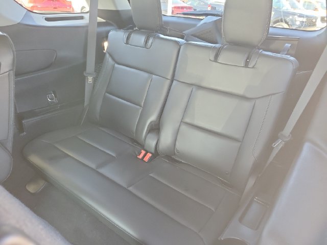 Certified 2022 Ford Explorer XLT w/ Equipment Group 202A AWD/4WD image 22