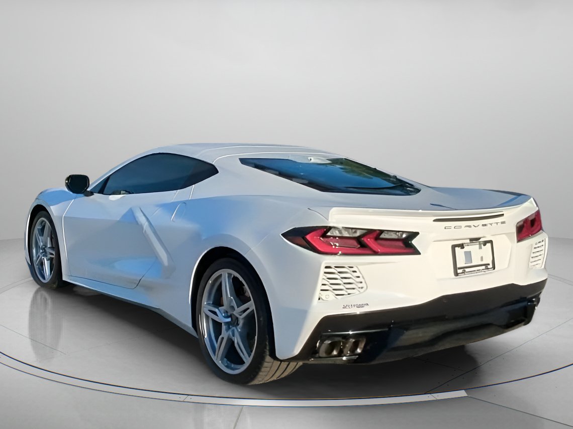 Used 2022 Chevrolet Corvette Stingray Preferred Cpe w/ Z51 Performance Package RWD image 21