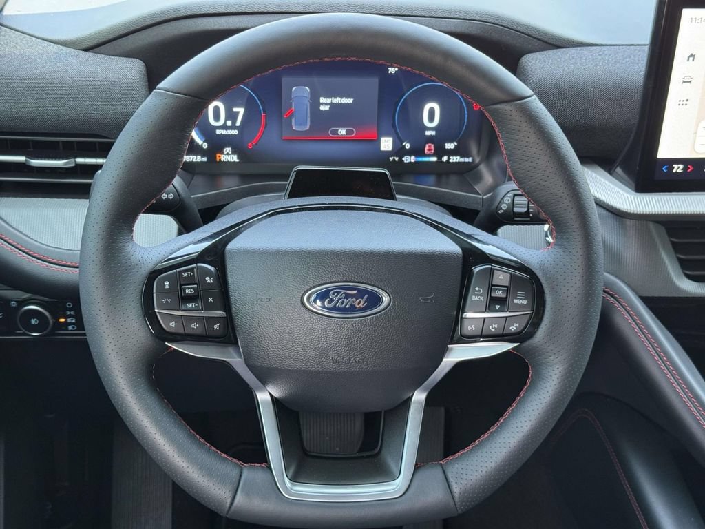 Certified 2025 Ford Explorer ST-Line RWD image 11