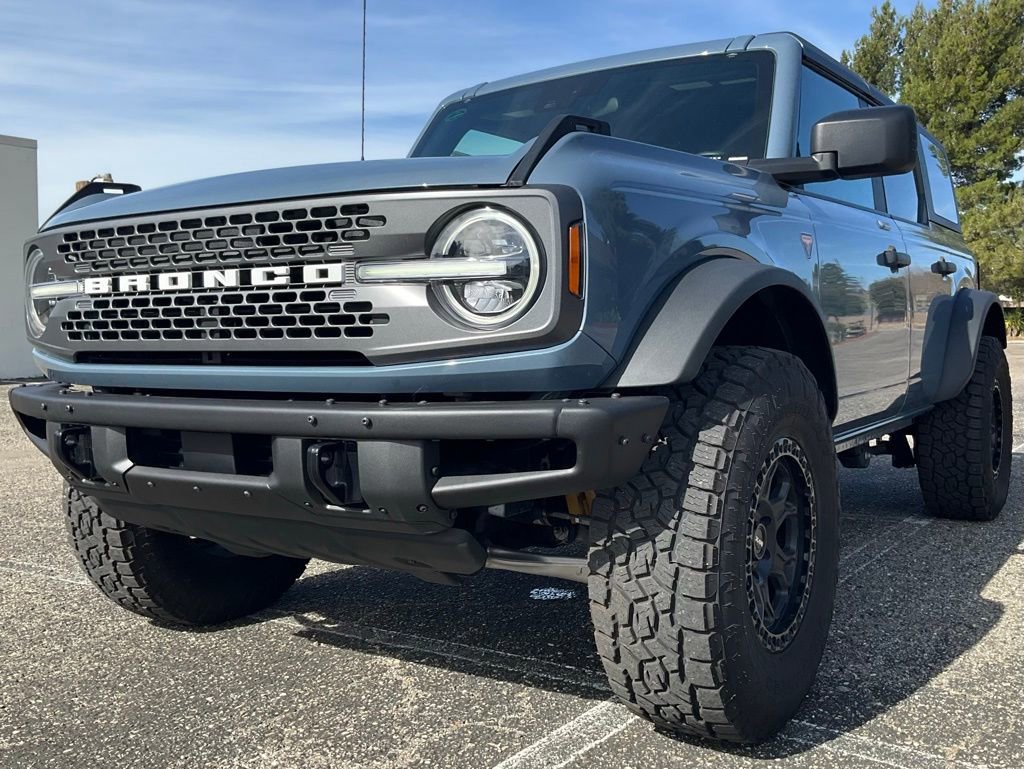 Certified 2023 Ford Bronco Badlands image 3