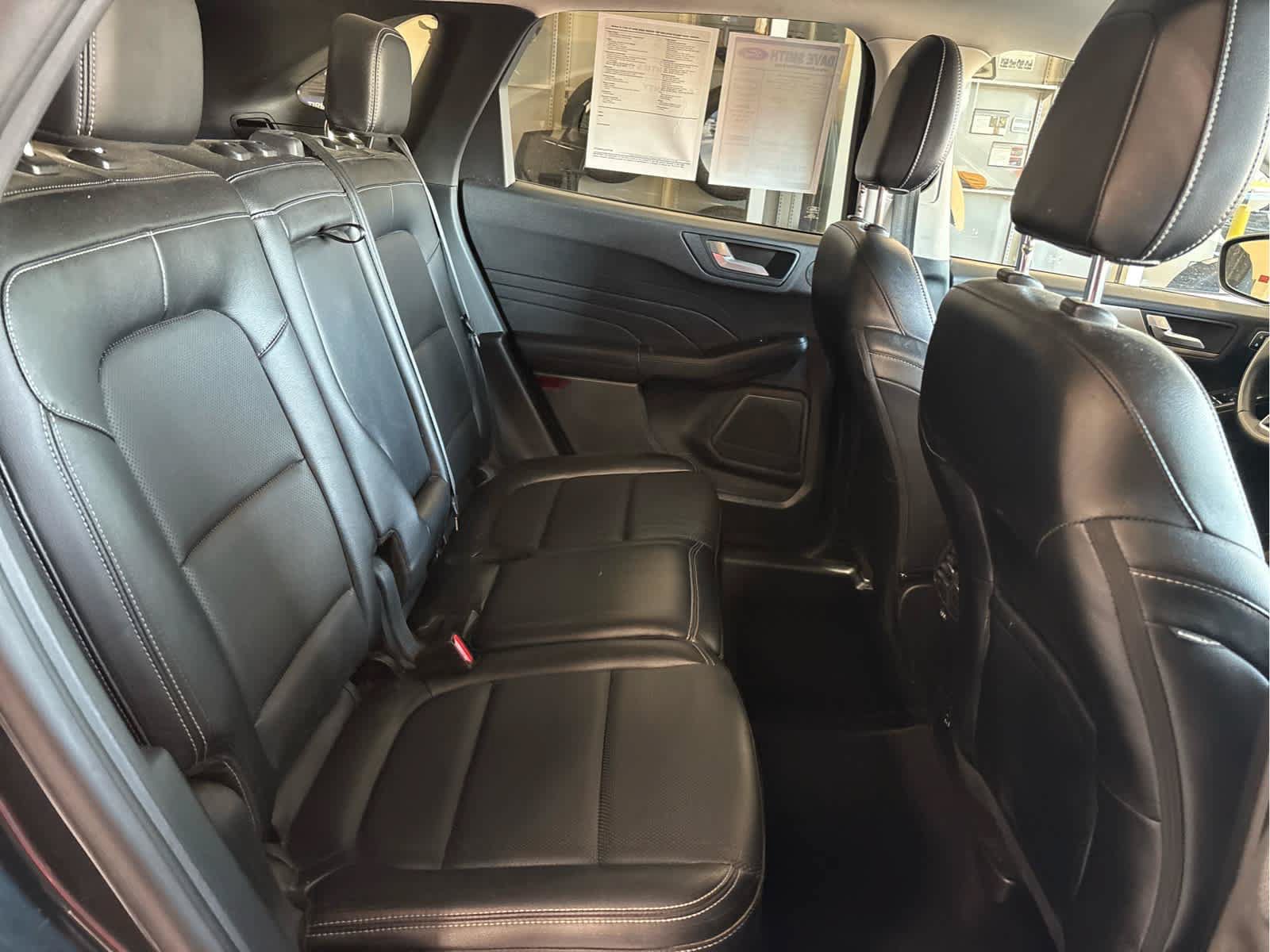Certified 2022 Ford Escape SEL w/ Technology Package AWD/4WD image 38