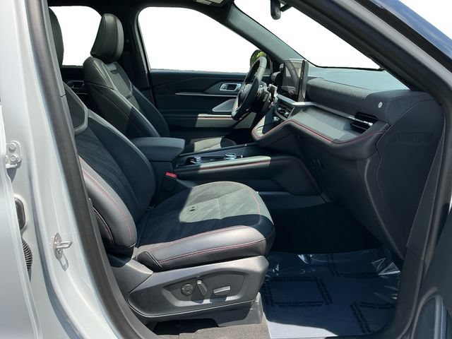 Certified 2026 Ford Explorer ST w/ Sun And Sound Package AWD/4WD image 17