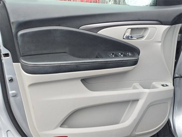 Used 2020 Honda Ridgeline RTL image 8