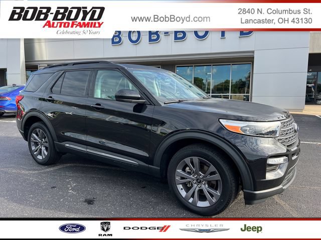 Certified 2022 Ford Explorer XLT w/ Equipment Group 202A AWD/4WD image 1