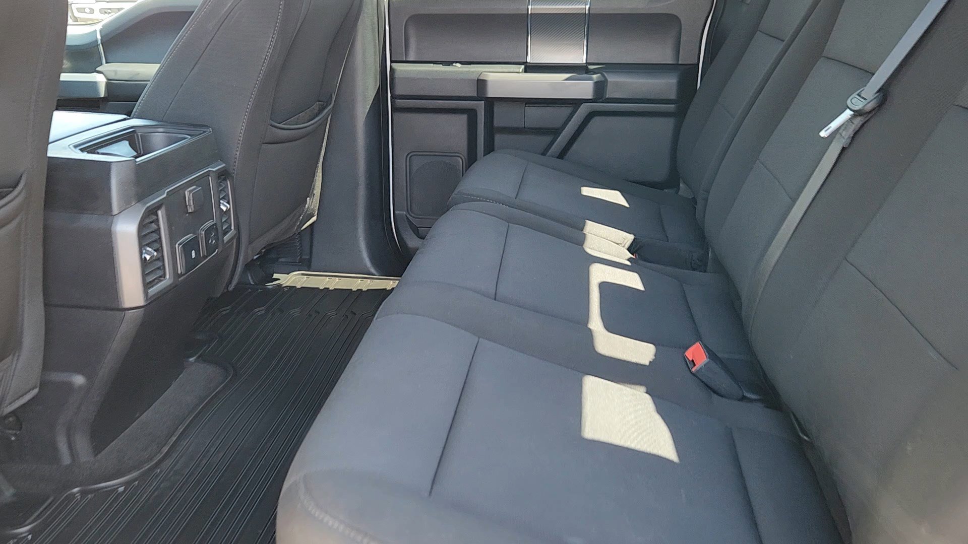 Certified 2019 Ford F150 XLT w/ Equipment Group 302A Luxury AWD/4WD image 25