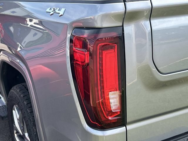 Used 2025 GMC Sierra 1500 SLT w/ SLT Premium Package AWD/4WD image 10