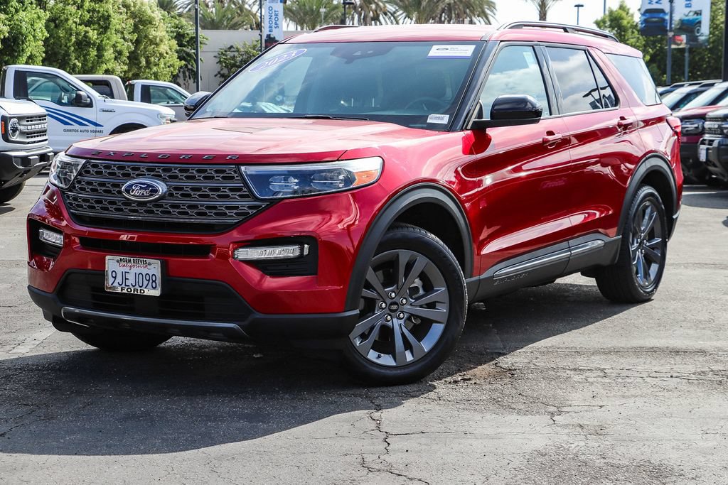 Certified 2023 Ford Explorer XLT w/ Equipment Group 202A