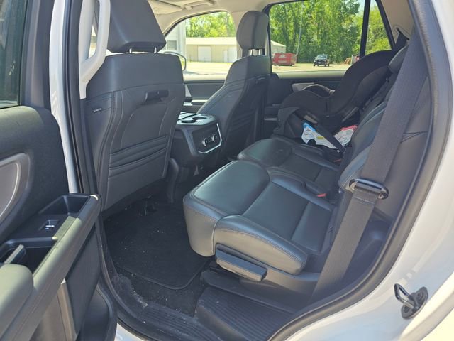 Certified 2025 Ford Expedition Active AWD/4WD image 27