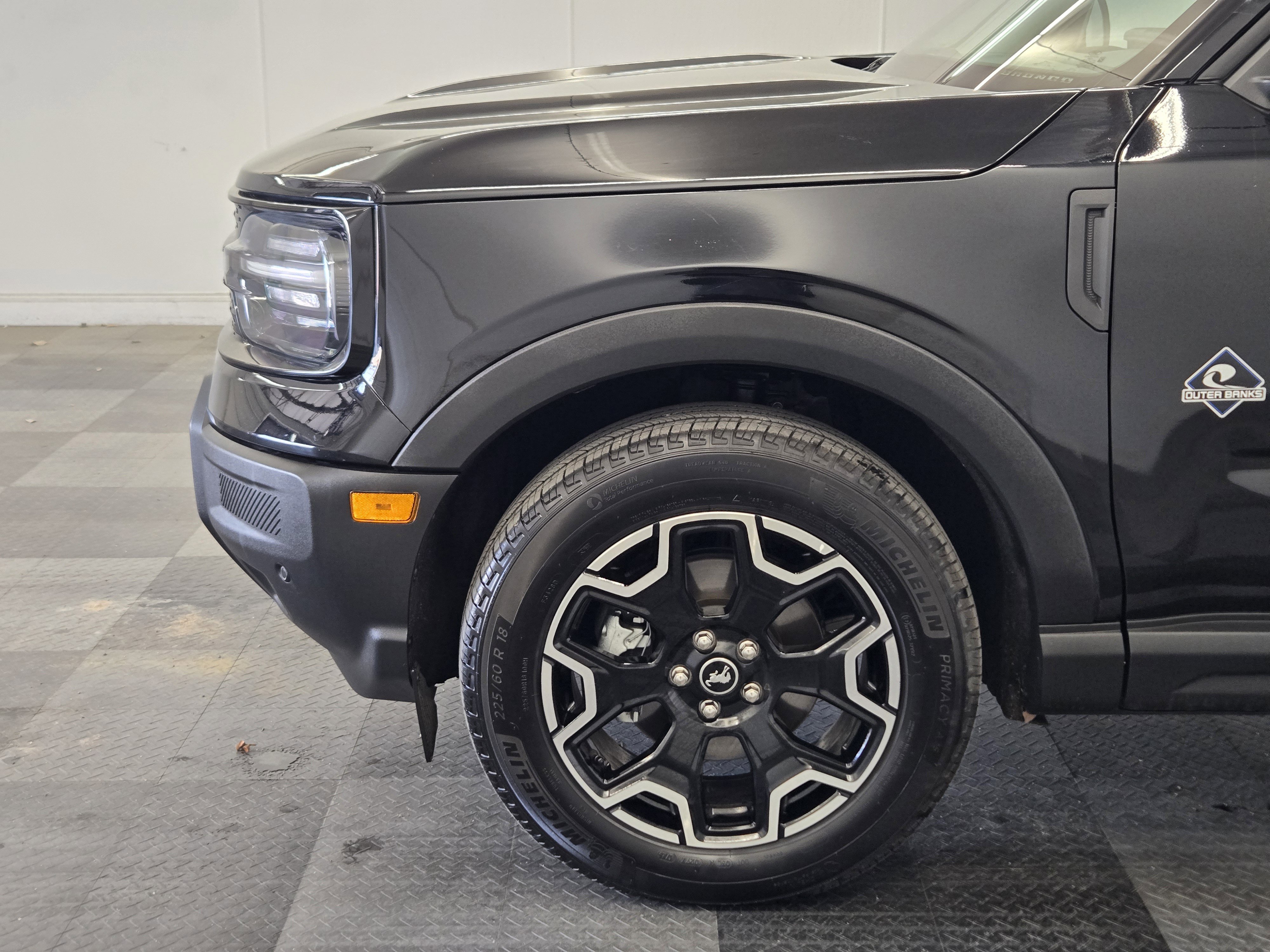 Certified 2025 Ford Bronco Sport Outer Banks w/ Outer Banks Tech Package+ image 9