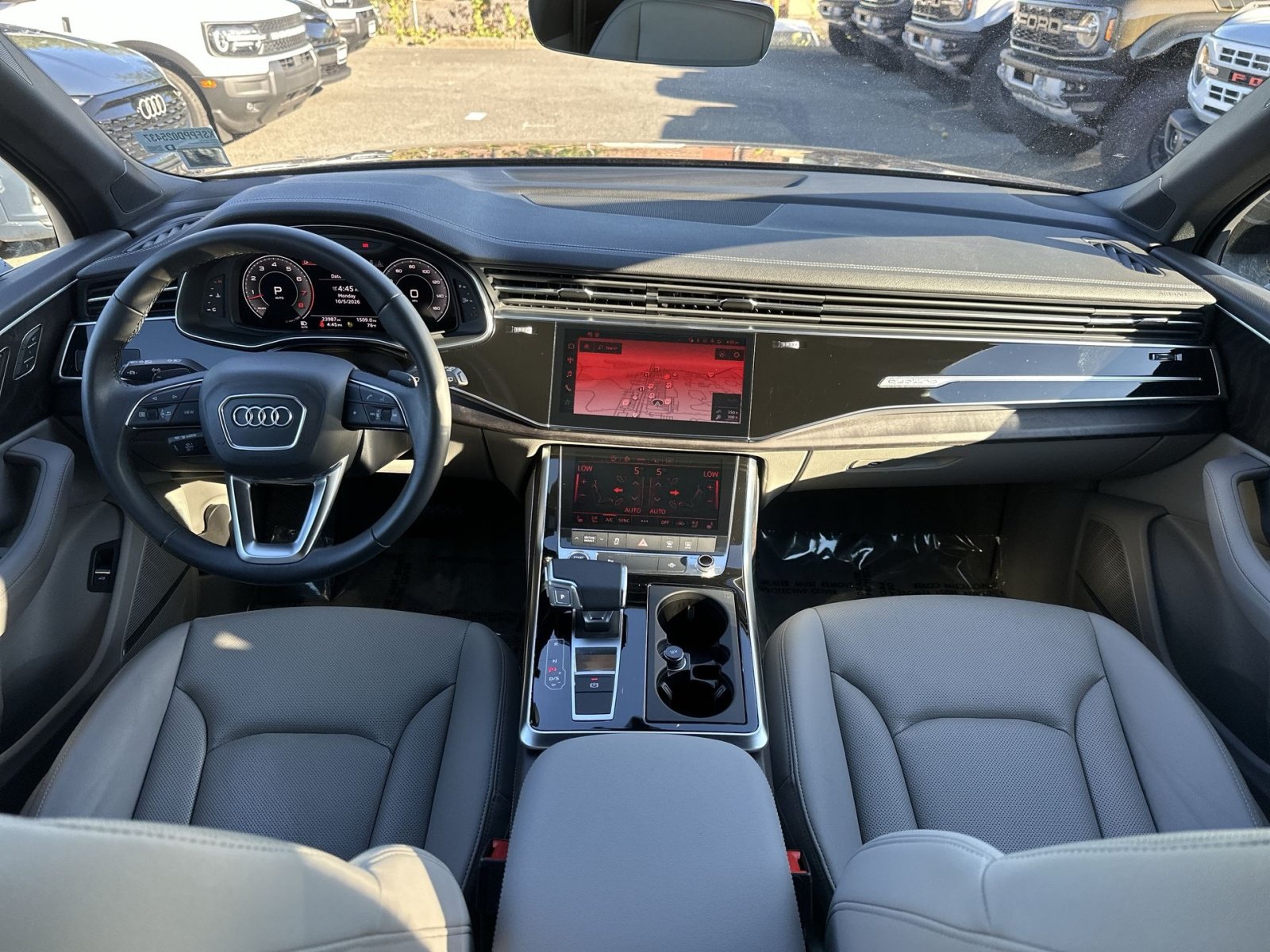 Used 2023 Audi Q7 3.0T Premium Plus AWD/4WD image 24