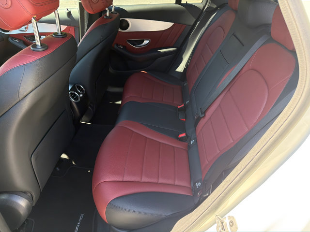 Used 2022 Mercedes-Benz GLC 300 image 22