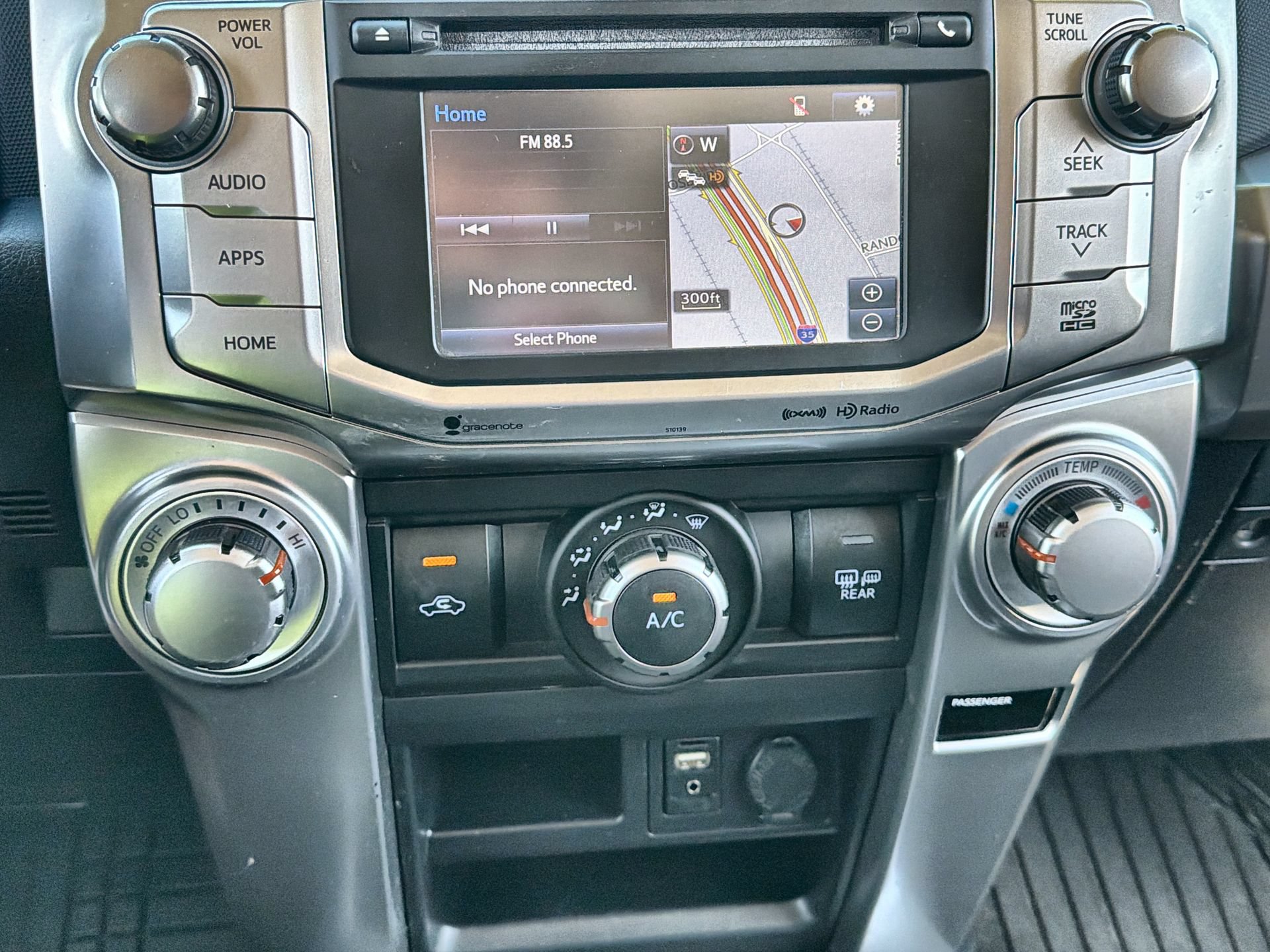 Used 2018 Toyota 4Runner SR5 RWD image 19