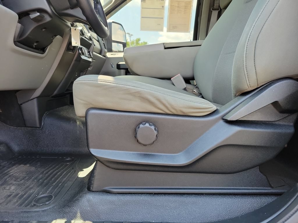 Certified 2019 Ford F350 XL w/ STX Appearance Package AWD/4WD image 15