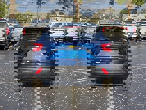 Used 2024 Chevrolet Trax LS w/ LS Convenience Package image 4