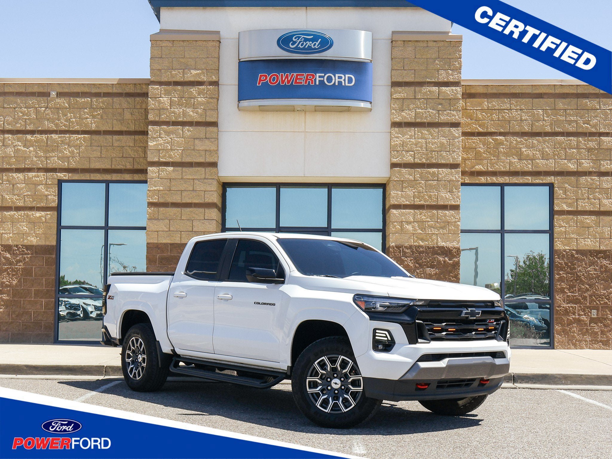 Used 2023 Chevrolet Colorado Z71 w/ Z71 Convenience Package 2 AWD/4WD image 1