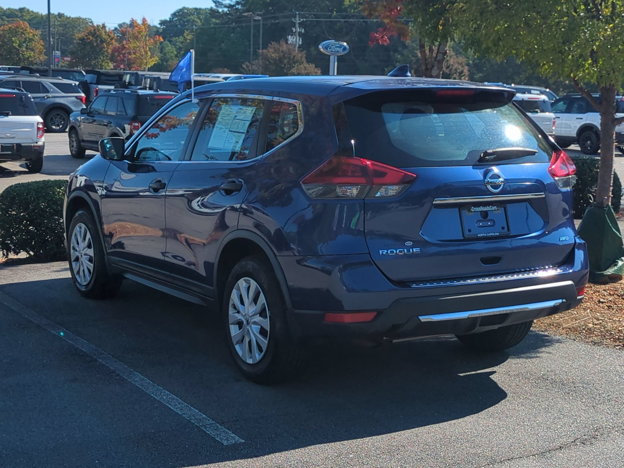 Used 2019 Nissan Rogue S AWD/4WD image 5