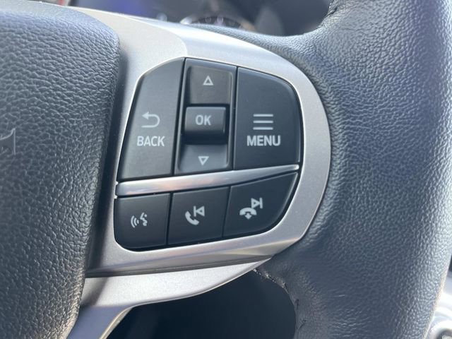 Certified 2024 Ford Explorer XLT RWD image 39