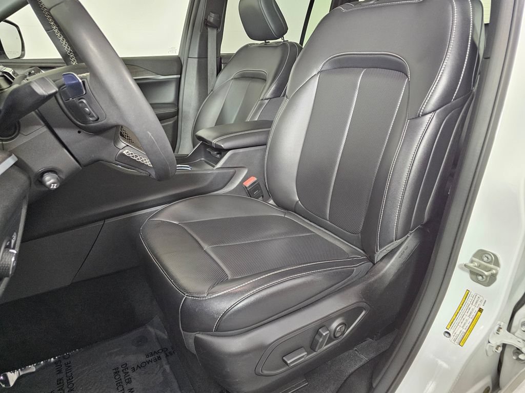 Used 2024 Jeep Grand Cherokee Limited w/ Luxury Tech Group II AWD/4WD image 24