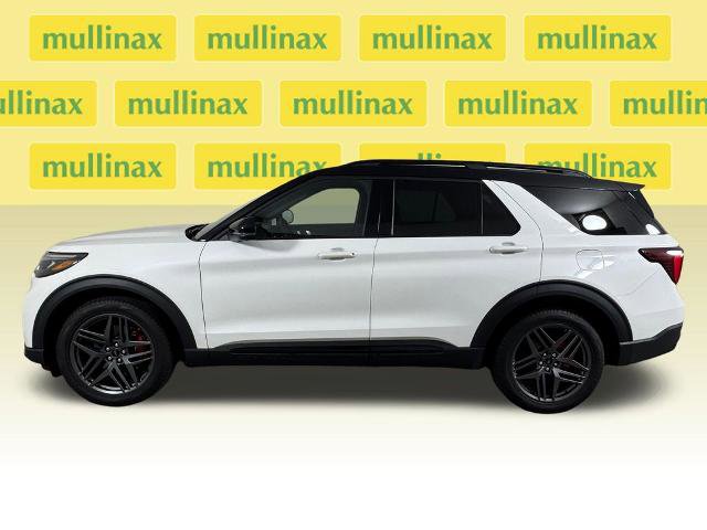 Certified 2025 Ford Explorer ST AWD/4WD image 12