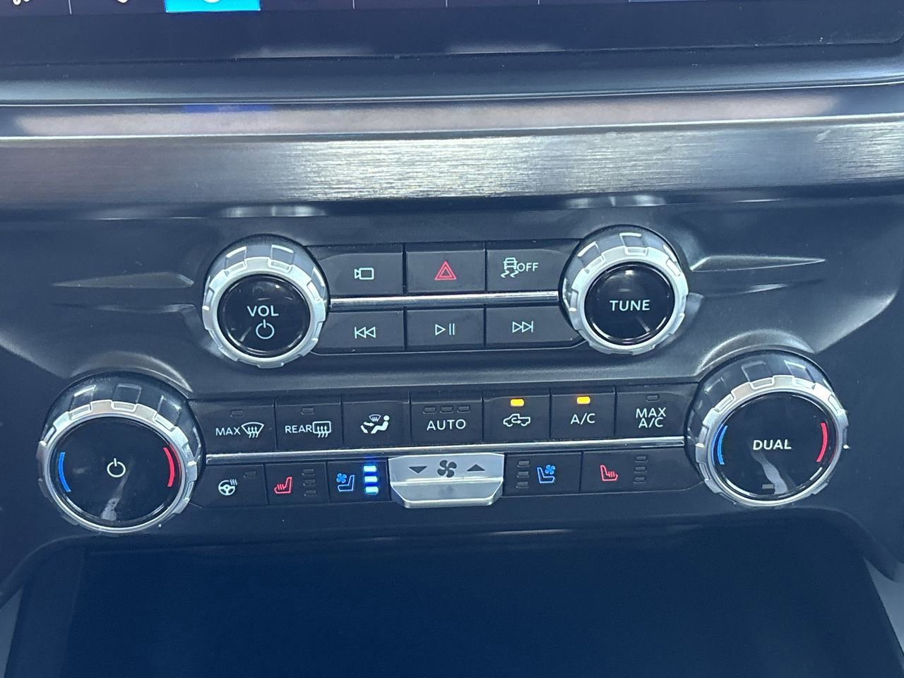 Certified 2025 Ford F450 Lariat image 29