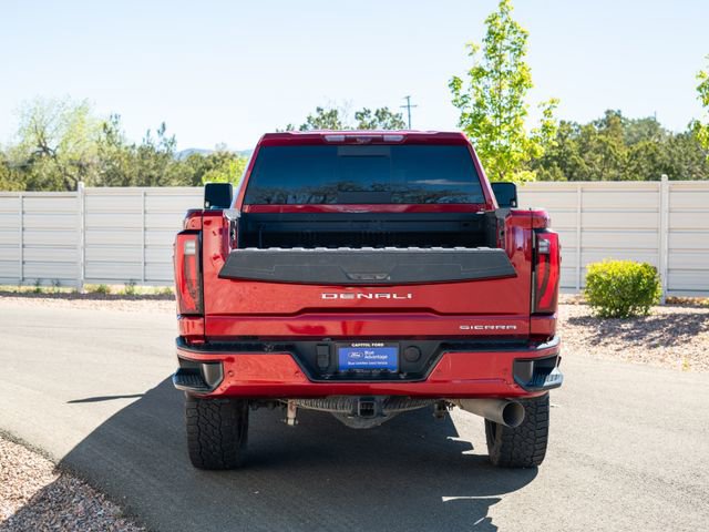 Used 2024 GMC Sierra 2500 Denali w/ Technology Package AWD/4WD image 6