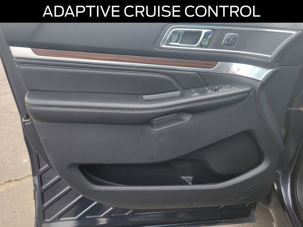 Certified 2017 Ford Explorer Limited image 18