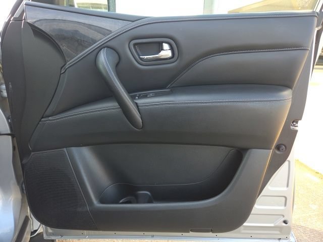 Used 2023 INFINITI QX80 Luxe w/ Cargo Package RWD image 18