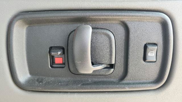 Used 2025 Chevrolet Express 3500 LT w/ LT Preferred Equipment Group RWD image 30
